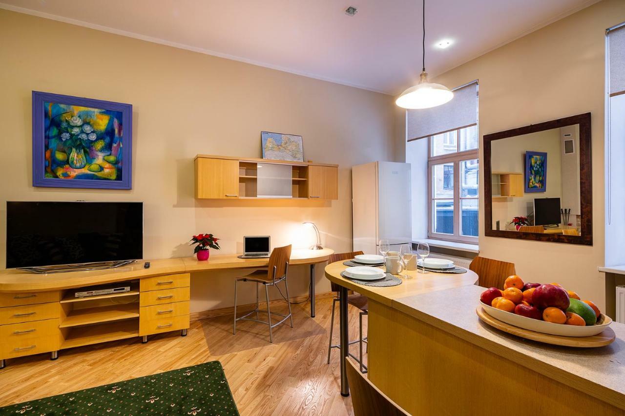 Kalnina Quiet Apartment In City Center Riga Exterior foto