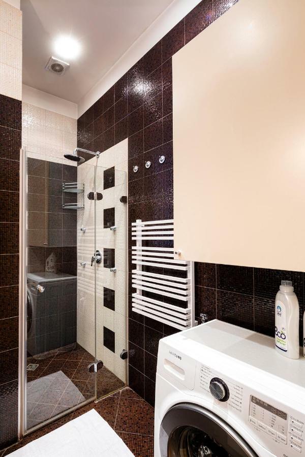 Kalnina Quiet Apartment In City Center Riga Exterior foto